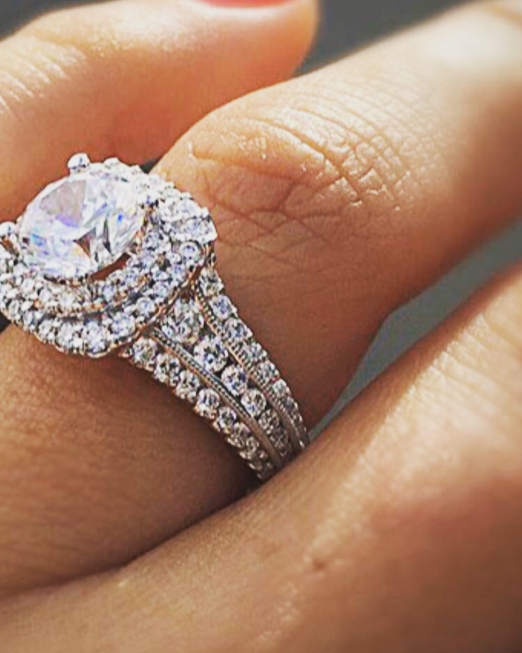 Hannoush Jewelers A Jewel Within Thruway Center Thruway Center