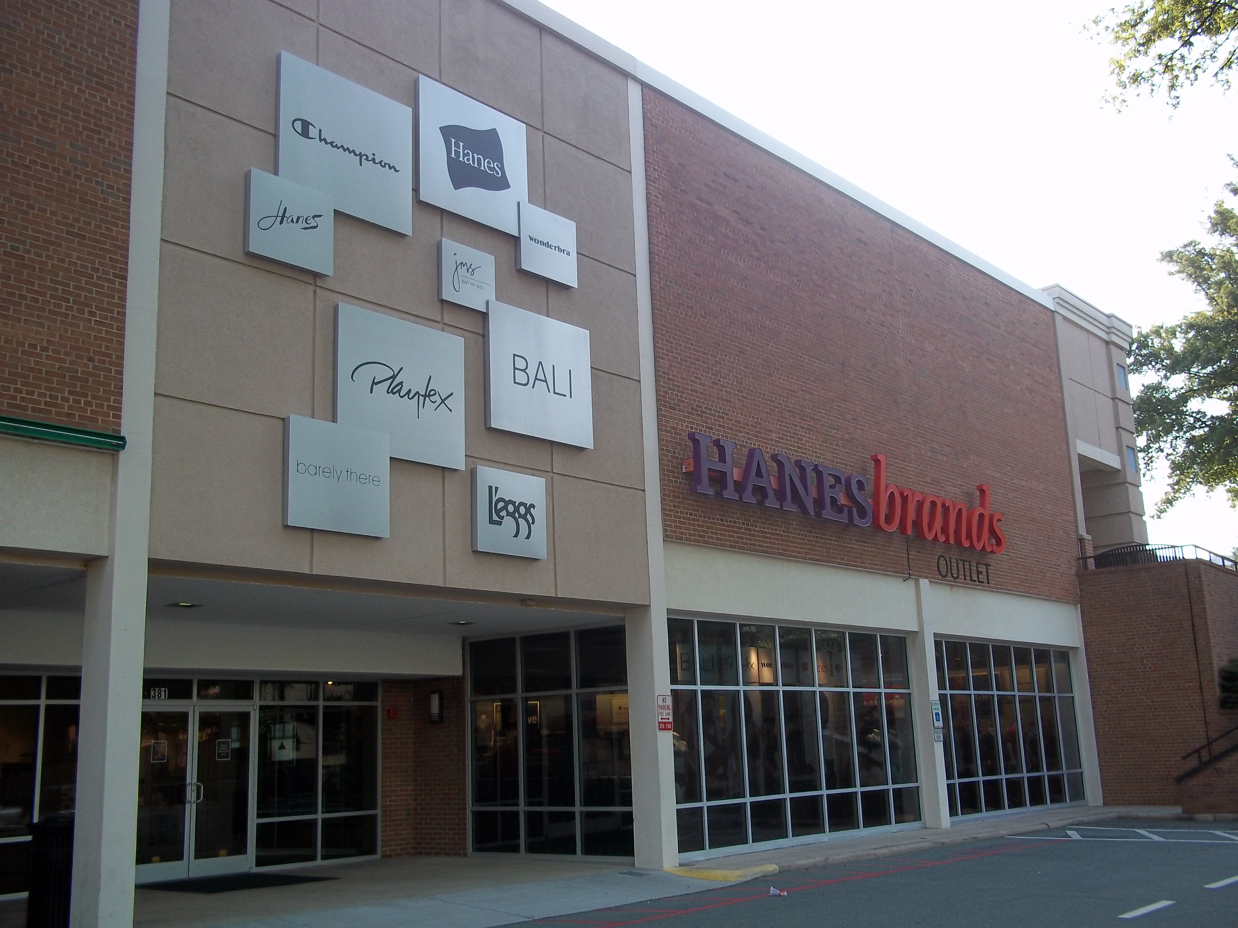 Hanes Stores Across All Simon Shopping Centers